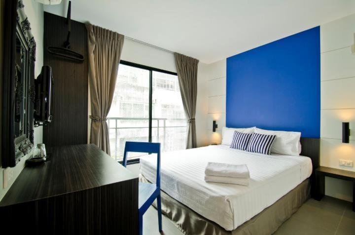 Di Place Bangkok Exterior photo